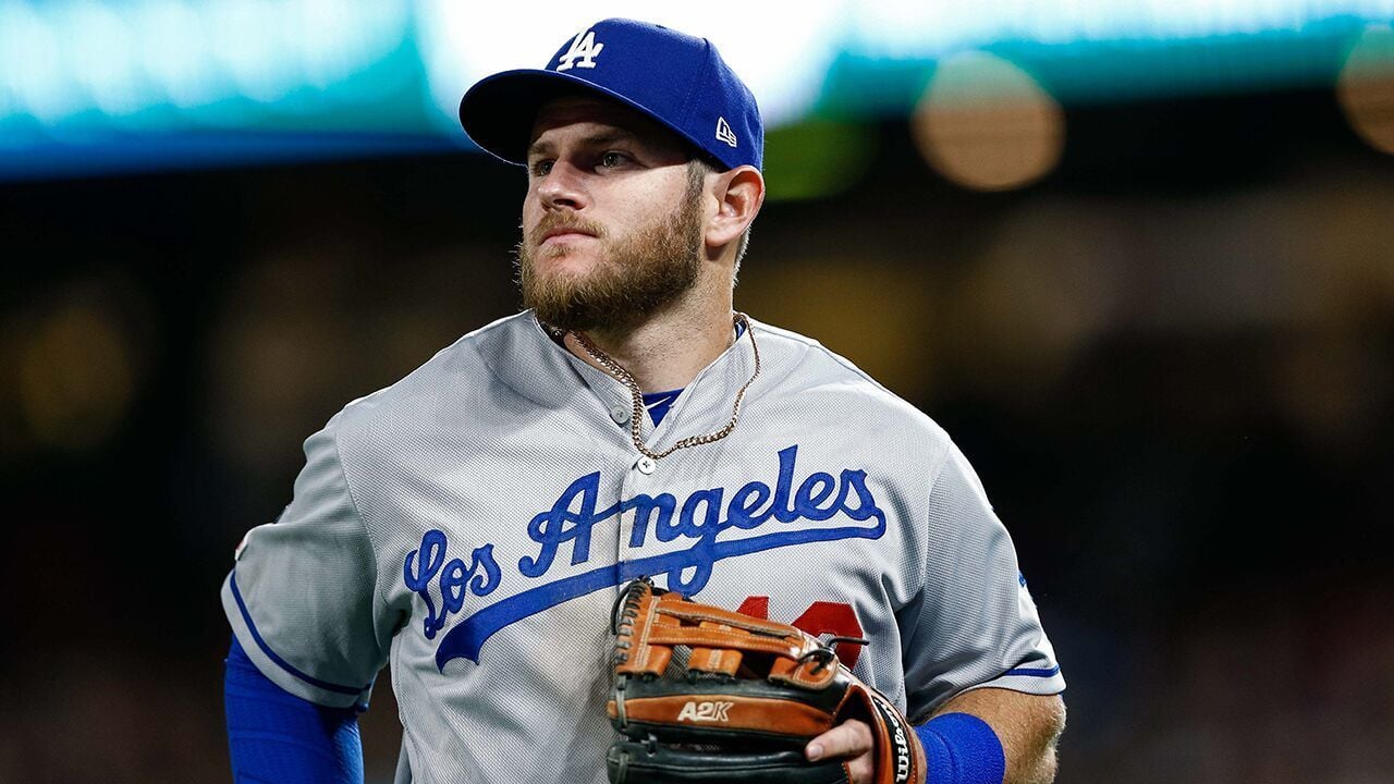 From Torpedo Bat To Game-Tying Double: Max Muncy's Quick Change From Torpedo Bat To Game-Tying Double: Max Muncy's Quick Change