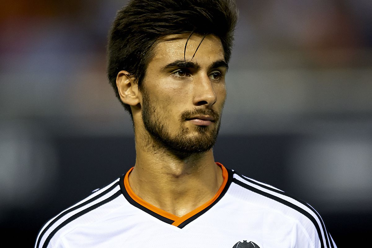Garnacho Transfer Speculation: Chelsea's Interest And The Player's United Commitment Garnacho Transfer Speculation: Chelsea's Interest And The Player's United Commitment