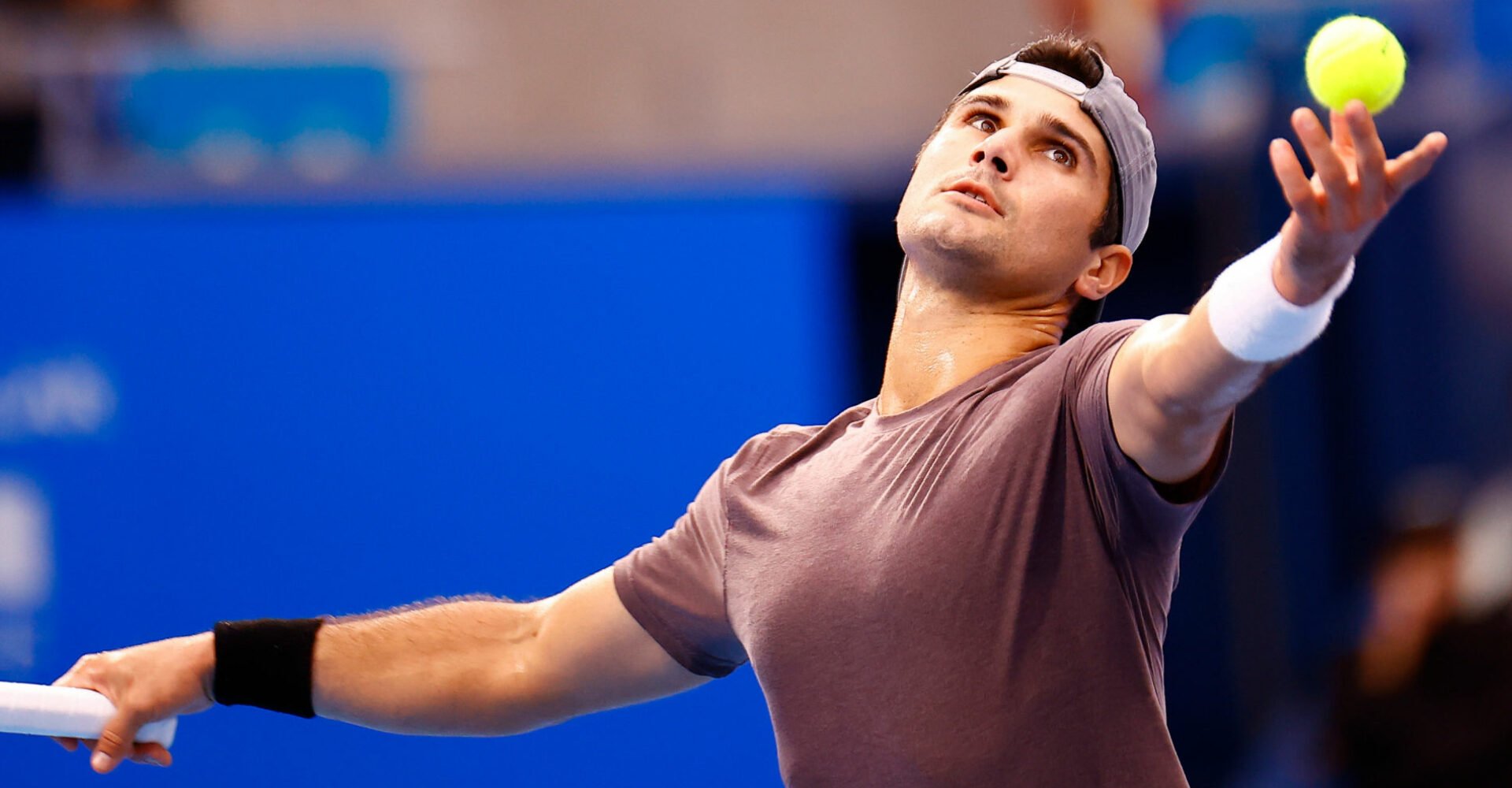 Giron Upsets Berrettini In ATP 1000 Madrid Match Giron Upsets Berrettini In ATP 1000 Madrid Match