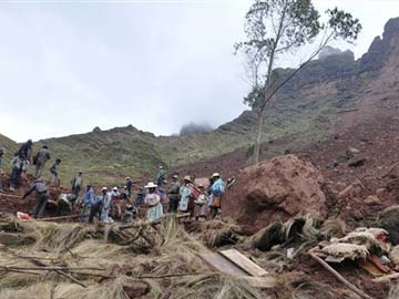 Glacier Collapse In Switzerland: Mudslide Buries Village, One Missing Glacier Collapse In Switzerland: Mudslide Buries Village, One Missing