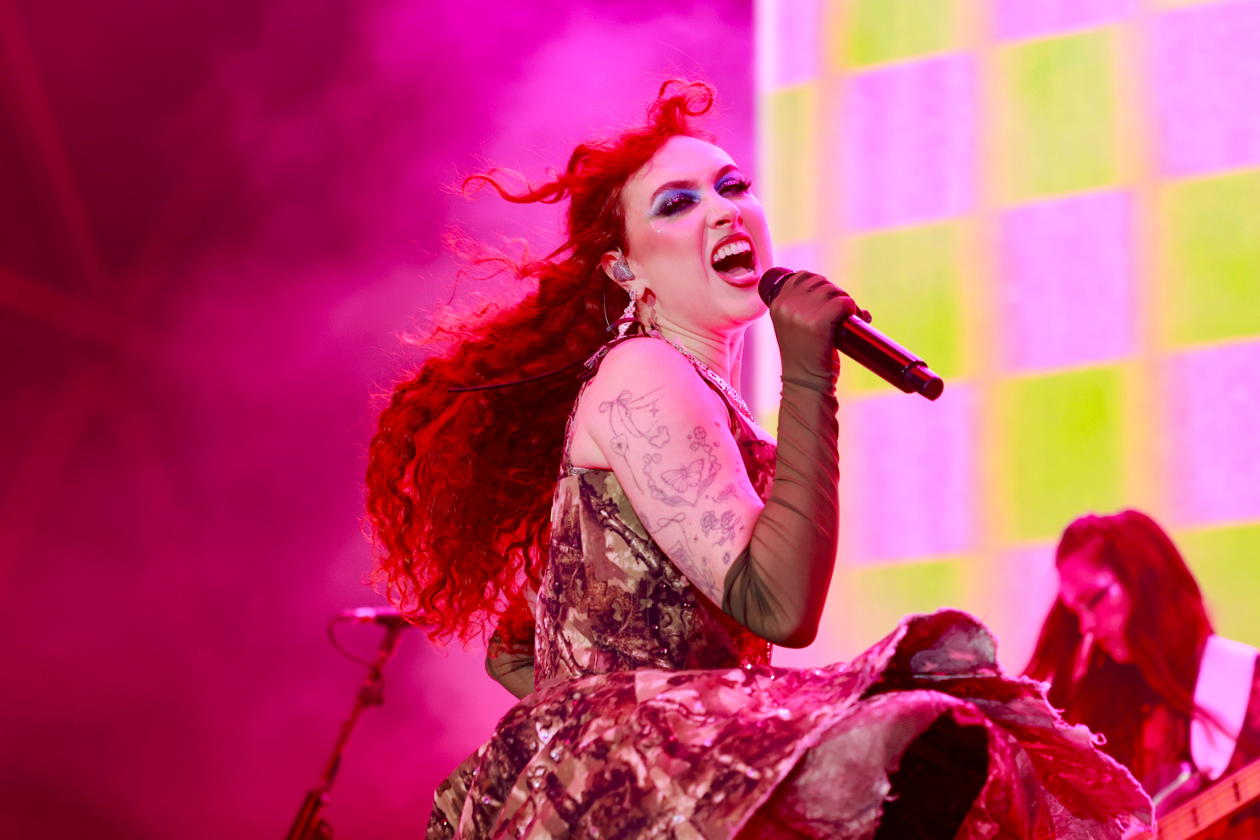 Glastonbury 2025 Lineup: Is It The Best Yet? Charli XCX, Neil Young & More Glastonbury 2025 Lineup: Is It The Best Yet? Charli XCX, Neil Young & More