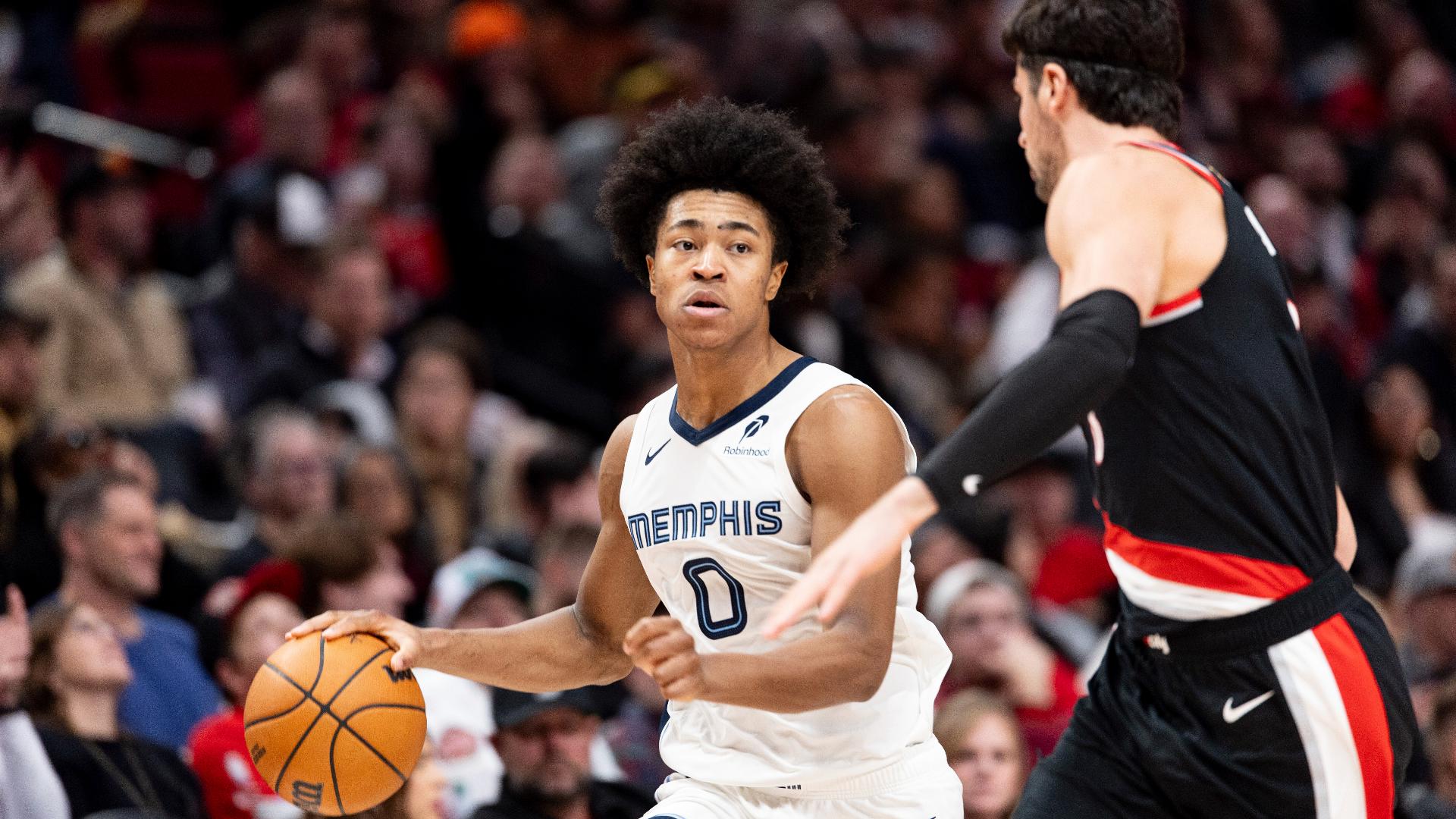 Grizzlies Game: Jaylen Wells Suffers Serious Fall, Taken Away On Stretcher Grizzlies Game: Jaylen Wells Suffers Serious Fall, Taken Away On Stretcher