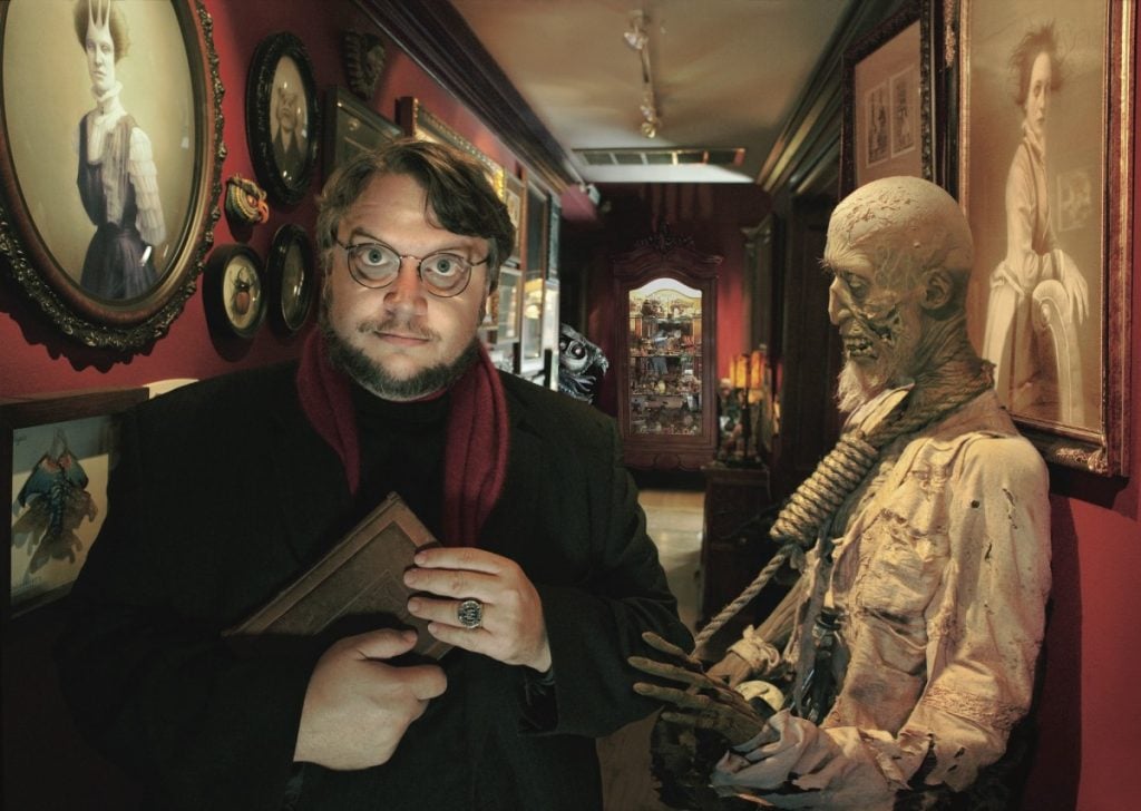 Guillermo Del Toro's Frankenstein: Latest Tease Leaves Horror Fans Baffled Guillermo Del Toro's Frankenstein: Latest Tease Leaves Horror Fans Baffled