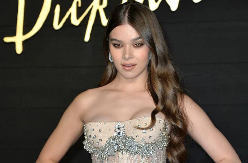 Hailee Steinfeld Answers 20 Questions About Her Life Hailee Steinfeld Answers 20 Questions About Her Life