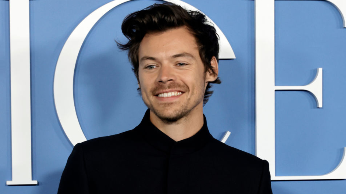 Harry Styles Reacts To A Bad SNL Impression Harry Styles Reacts To A Bad SNL Impression