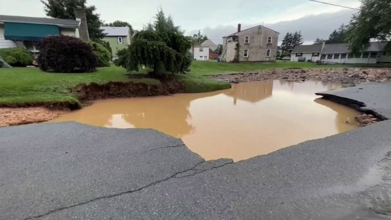 Heavy Rainfall Prompts Flash Flood Warning In Pennsylvania Heavy Rainfall Prompts Flash Flood Warning In Pennsylvania