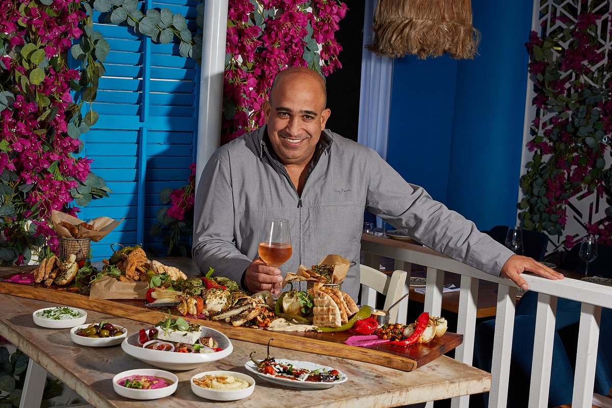 Herzliya's Salon Yevani: A Restaurant Review By The Jerusalem Post