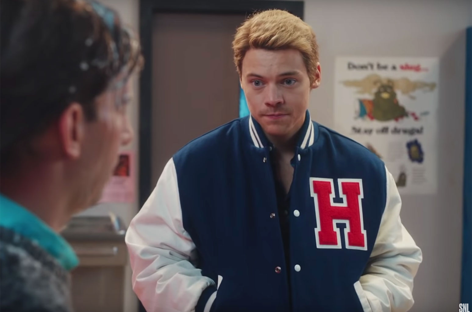 How Harry Styles Reacted To A Subpar SNL Impression Of Himself How Harry Styles Reacted To A Subpar SNL Impression Of Himself