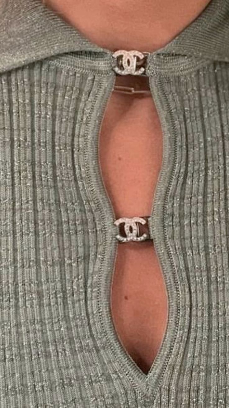 How Tyla Perfectly Embodies The Chanel Aesthetic How Tyla Perfectly Embodies The Chanel Aesthetic
