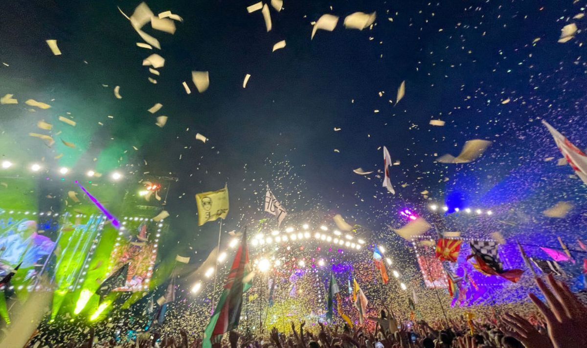 Huge Glastonbury Festival Blow: Beloved Band Missing From Lineup Huge Glastonbury Festival Blow: Beloved Band Missing From Lineup