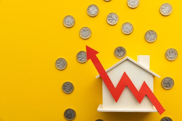 Huizenprijzen Stijgen Ondanks Tegenvallende Economie: ABN Amro Voorspelling Huizenprijzen Stijgen Ondanks Tegenvallende Economie: ABN Amro Voorspelling