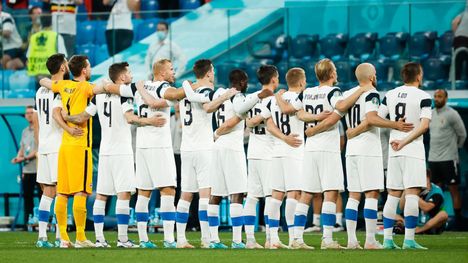 Huuhkajat MM-karsinnoissa: Valmennusmuutos Ja Tulevaisuus Huuhkajat MM-karsinnoissa: Valmennusmuutos Ja Tulevaisuus