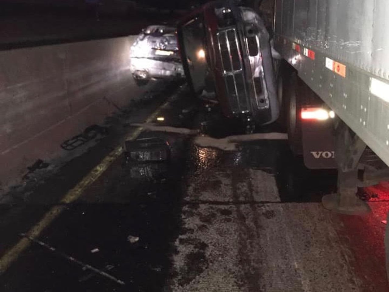 I-83 Tractor-Trailer Accident Involves Produce Shipment I-83 Tractor-Trailer Accident Involves Produce Shipment