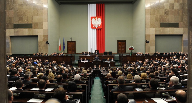 IBRiS Dla Onetu: Kto Zyskał, A Kto Stracił Zaufanie Polaków? IBRiS Dla Onetu: Kto Zyskał, A Kto Stracił Zaufanie Polaków?