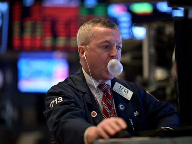 Ignoring High Stock Valuations: A BofA-Supported Investment Strategy Ignoring High Stock Valuations: A BofA-Supported Investment Strategy