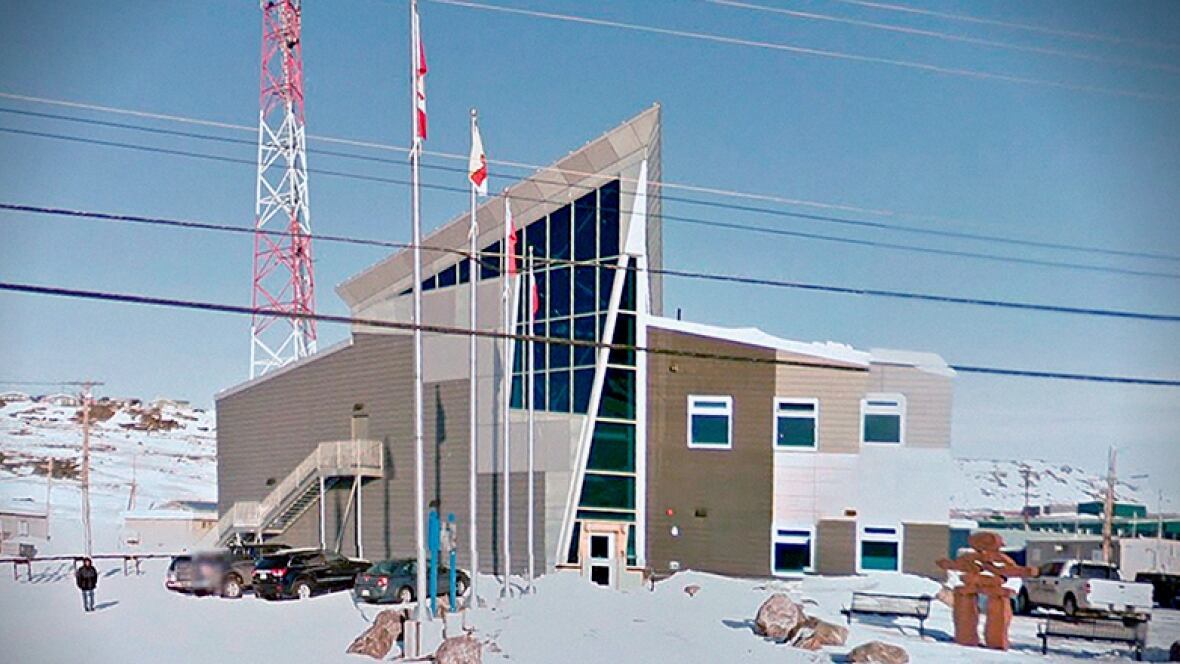 Illegal Hunting Operation Discovered Near Manitoba-Nunavut Border: RCMP Report Illegal Hunting Operation Discovered Near Manitoba-Nunavut Border: RCMP Report