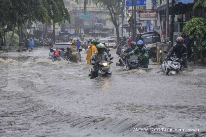 Info Cuaca Terbaru Jawa Timur: Waspada Hujan Lebat 24 Maret Info Cuaca Terbaru Jawa Timur: Waspada Hujan Lebat 24 Maret