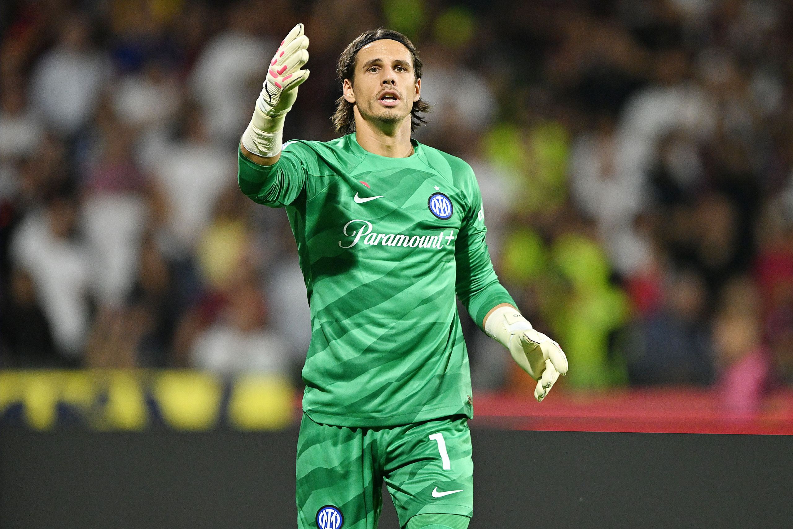 Inter Milan Goalkeeper Yann Sommer Suffers Thumb Injury Inter Milan Goalkeeper Yann Sommer Suffers Thumb Injury