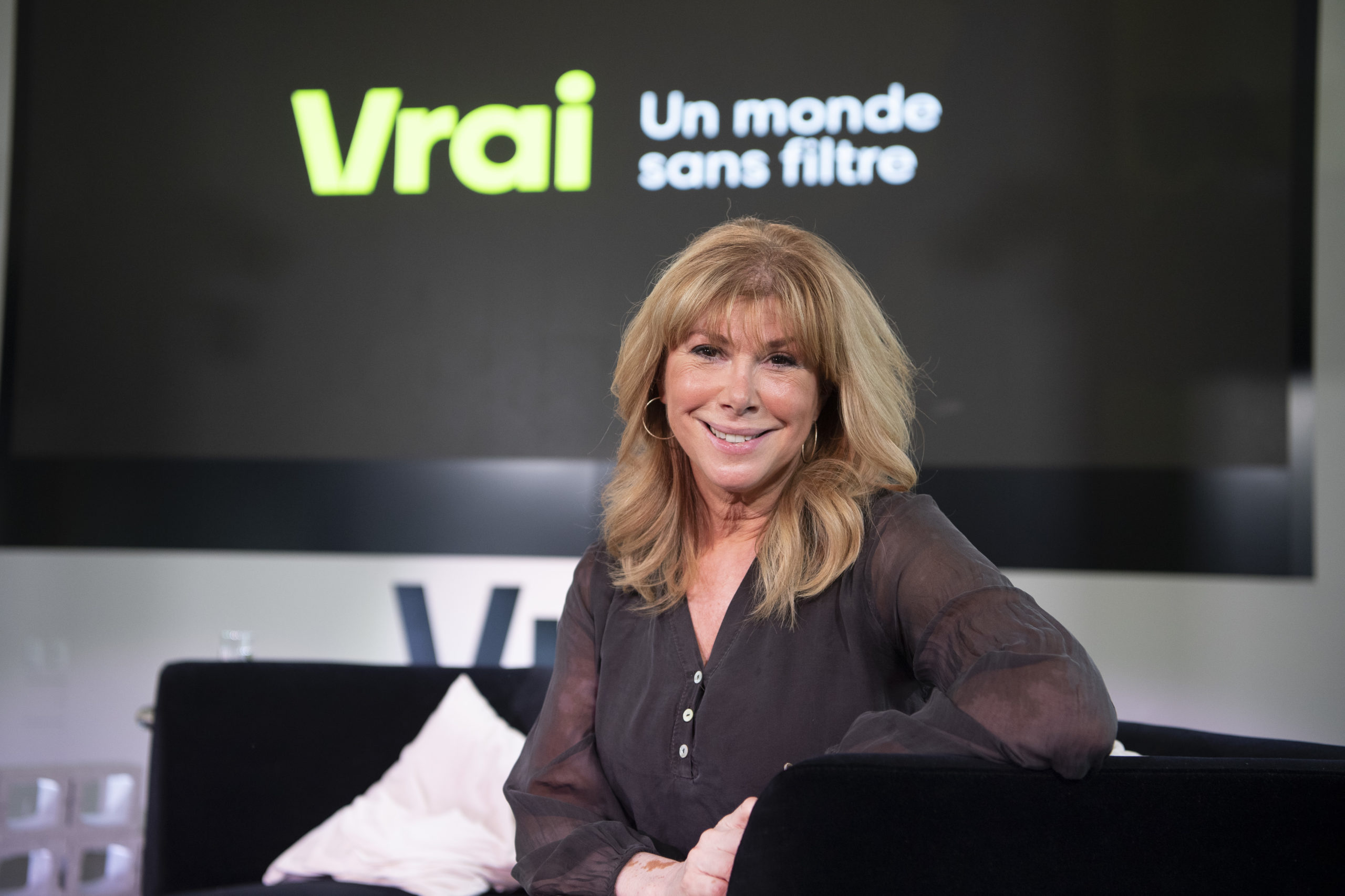 Interview Exclusive: Chantal Ladesou Se Confie Sur Sa Vie Et Sa Carrière Interview Exclusive: Chantal Ladesou Se Confie Sur Sa Vie Et Sa Carrière