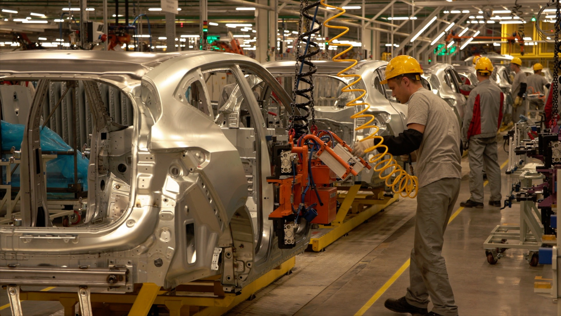 Investing In China's Auto Industry: Opportunities And Risks