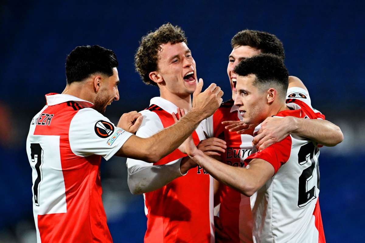 Is Arne Slot De Juiste Opvolger Bij Ajax? Is Arne Slot De Juiste Opvolger Bij Ajax?