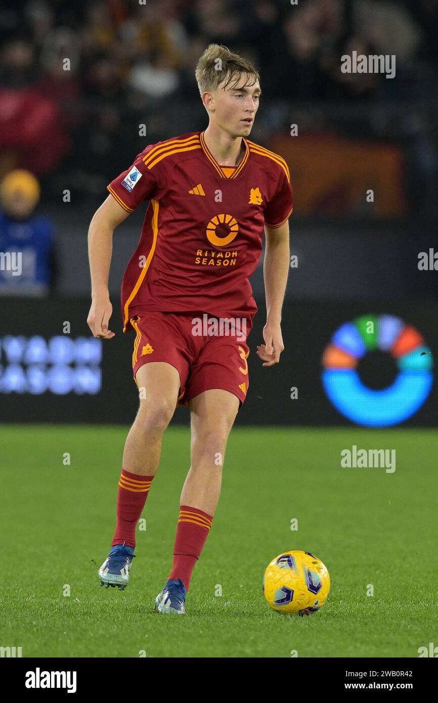 Is Dean Huijsen The Answer To Barcelona's Araujo Problem? Is Dean Huijsen The Answer To Barcelona's Araujo Problem?