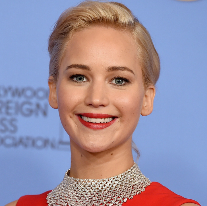 Jennifer Lawrence: Aparição Magra Após Rumores De Segundo Filho Jennifer Lawrence: Aparição Magra Após Rumores De Segundo Filho