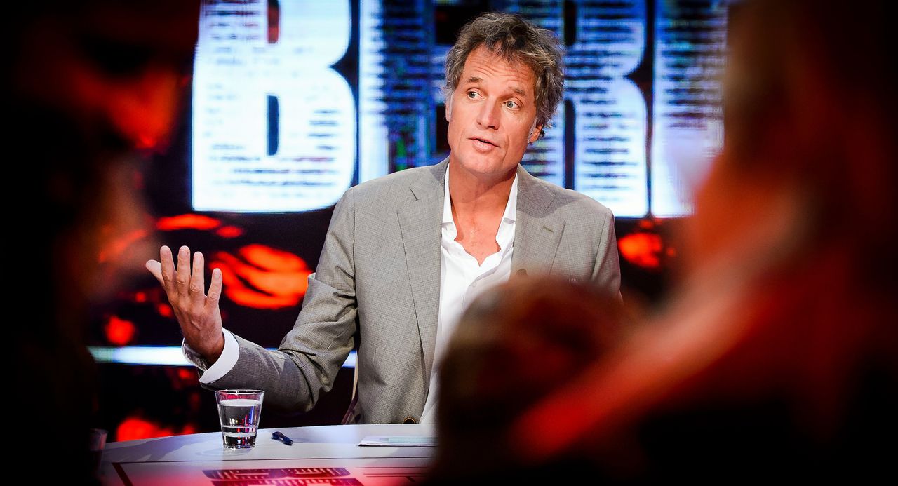 Jiskefet's Ere Zilveren Nipkowschijf: Een Jubileumviering 20 Jaar Na Laatste Uitzending Jiskefet's Ere Zilveren Nipkowschijf: Een Jubileumviering 20 Jaar Na Laatste Uitzending