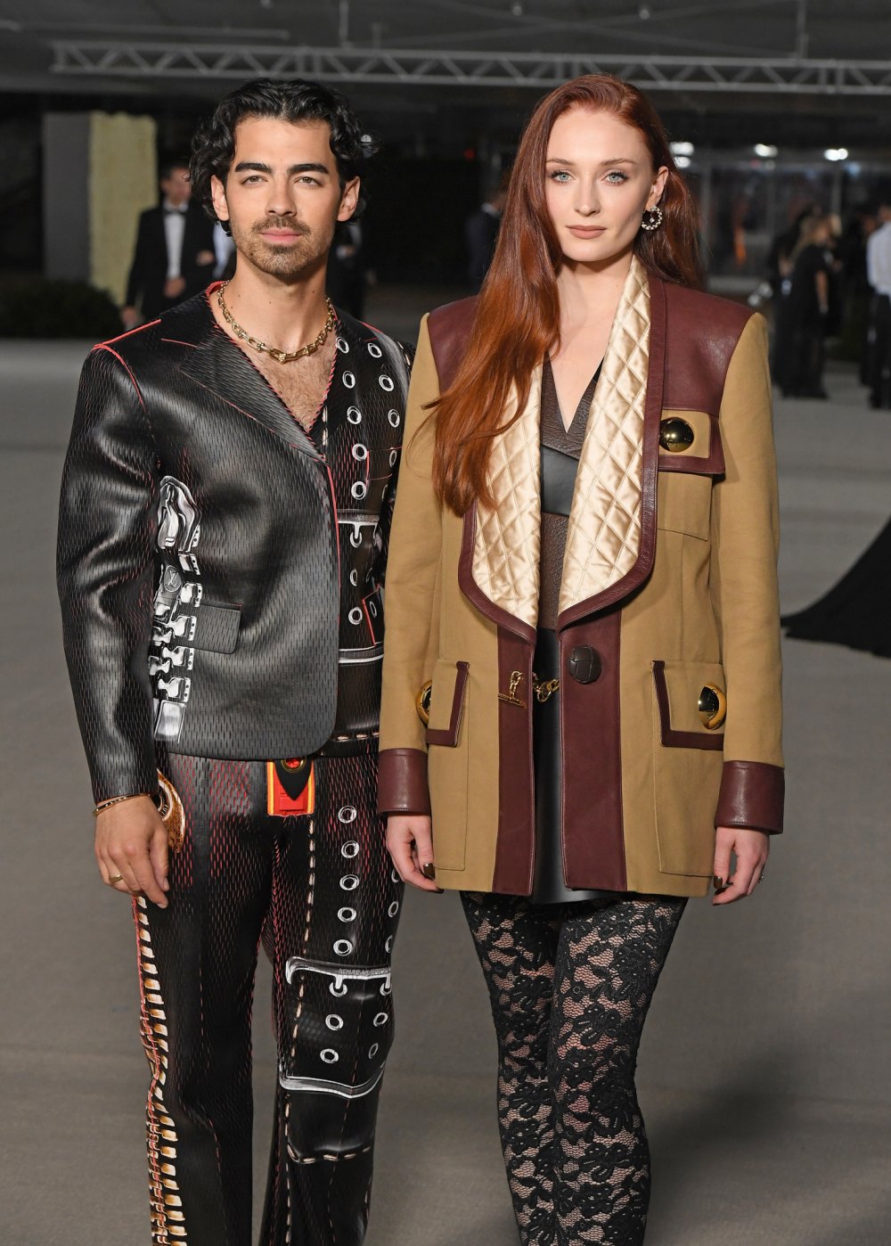 Joe Jonas Responds To Couple's Dispute: The Hilarious Story Joe Jonas Responds To Couple's Dispute: The Hilarious Story