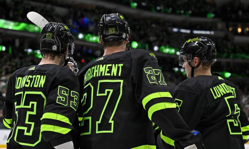 Johnston's Speedy Goal Fuels Stars' 6-2 Victory Over Avalanche, 3-2 Series Lead Johnston's Speedy Goal Fuels Stars' 6-2 Victory Over Avalanche, 3-2 Series Lead