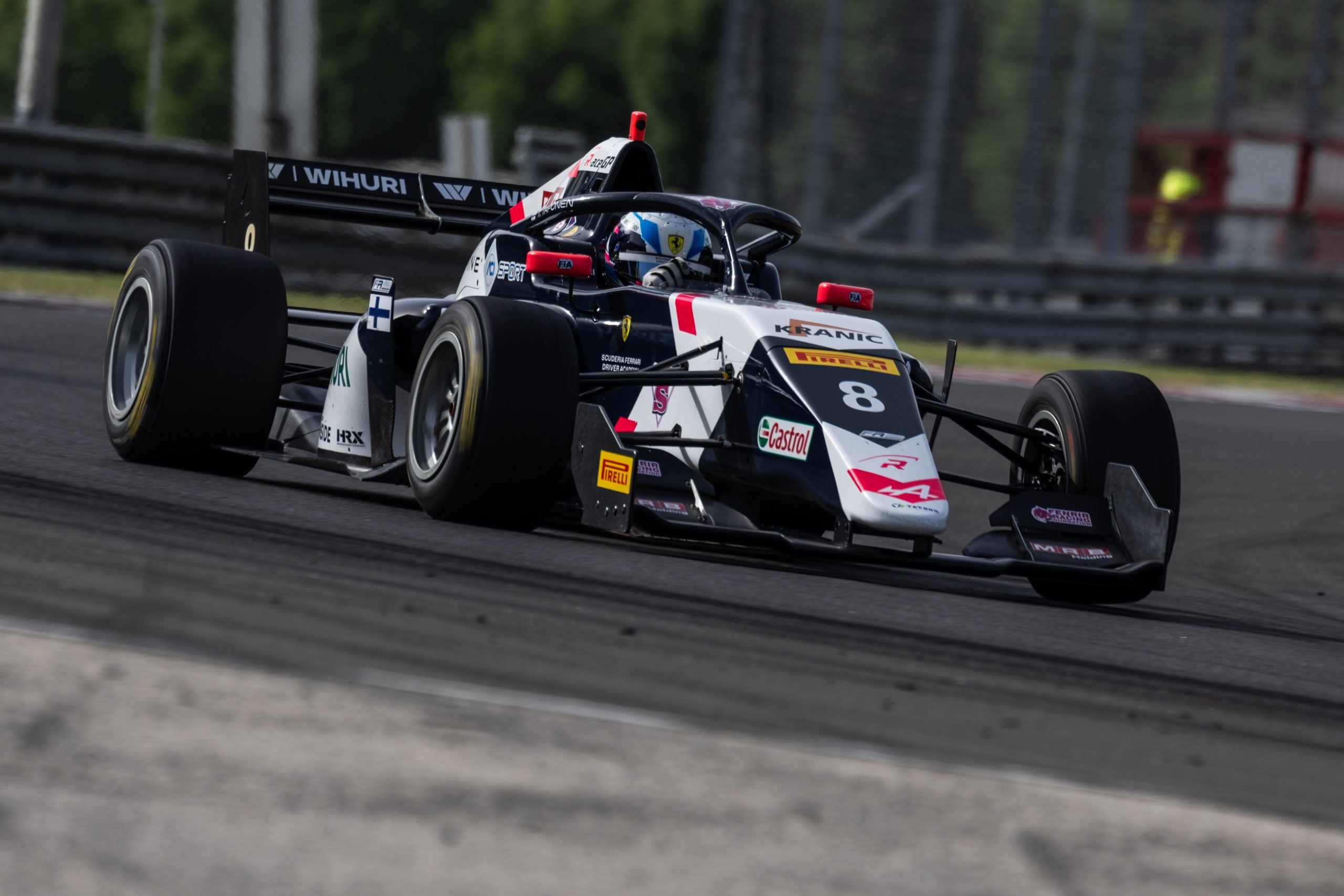 Jymypaukku Muhii: Tuukka Taponen F1-autossa Jo Tänä Vuonna? Jymypaukku Muhii: Tuukka Taponen F1-autossa Jo Tänä Vuonna?