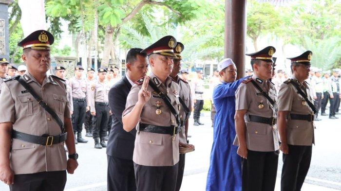 Kasatlantas Baru Polresta Balikpapan, AKP Djauhari, Mulai Bertugas Dengan Ibadah Kasatlantas Baru Polresta Balikpapan, AKP Djauhari, Mulai Bertugas Dengan Ibadah