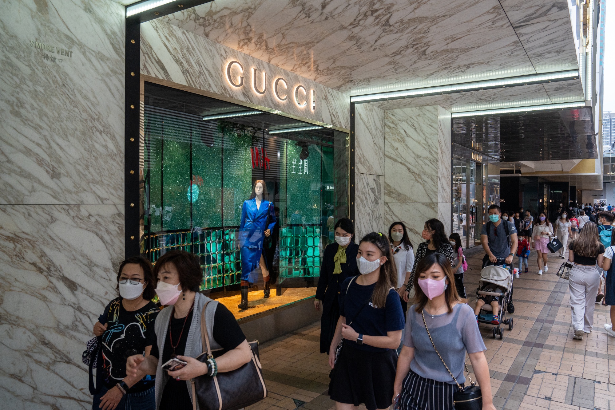 Kering's Sales Decline: Demna's First Gucci Collection Unveiled This September Kering's Sales Decline: Demna's First Gucci Collection Unveiled This September