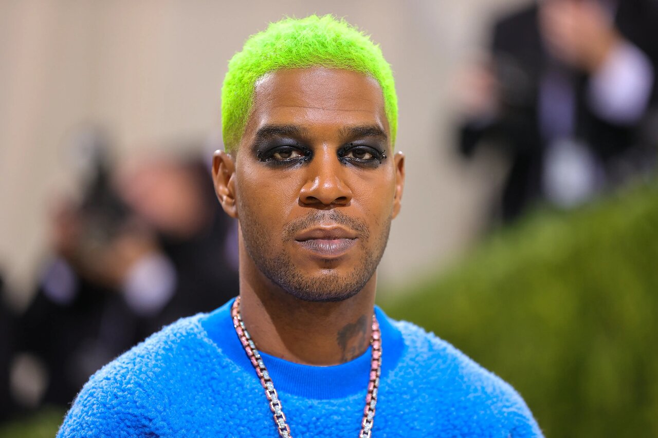 Kid Cudi's Auction: Personal Items Sell For Stunning Amounts Kid Cudi's Auction: Personal Items Sell For Stunning Amounts