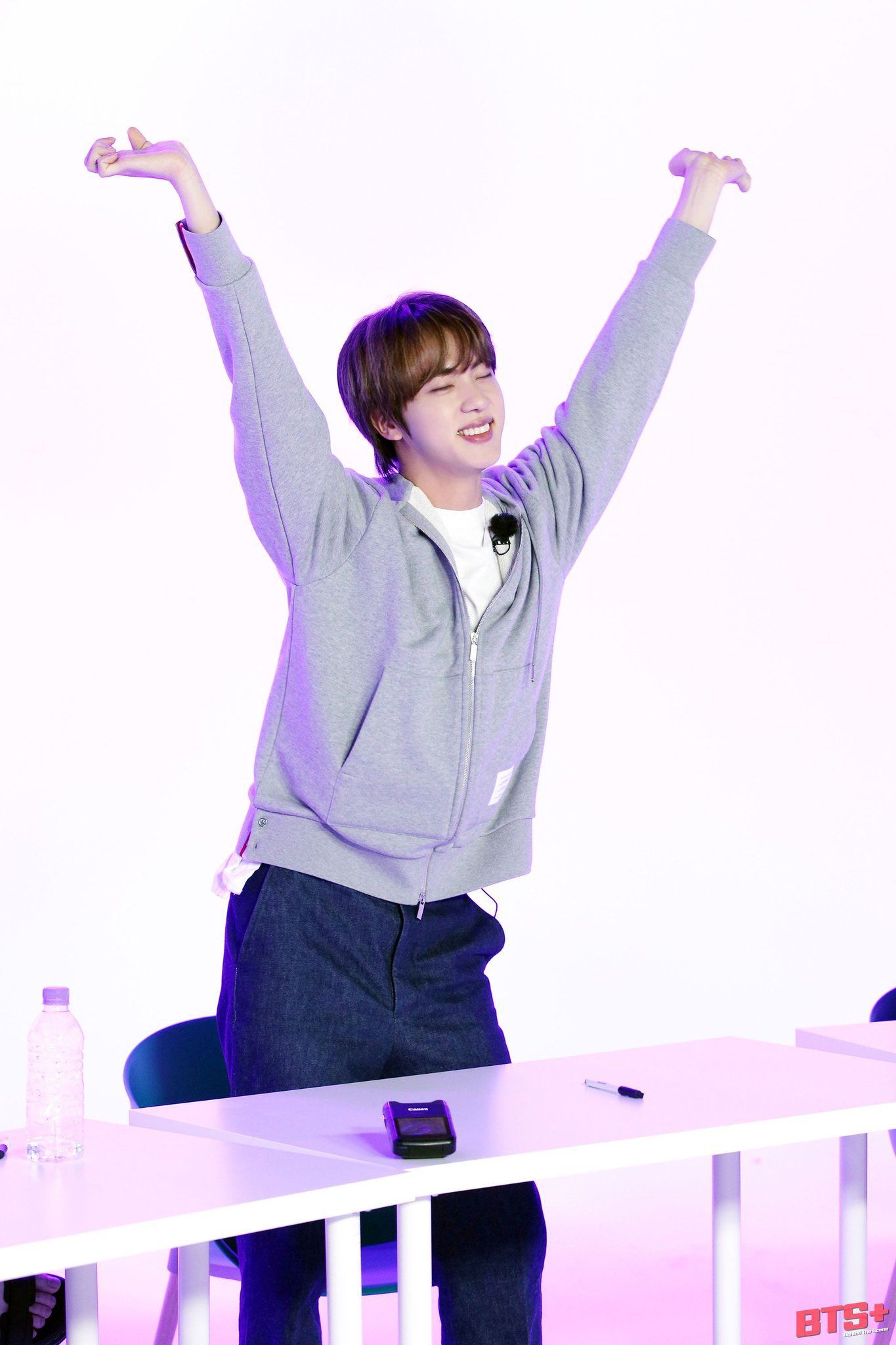 La Inesperada Película De Acción De Jin En Run BTS La Inesperada Película De Acción De Jin En Run BTS