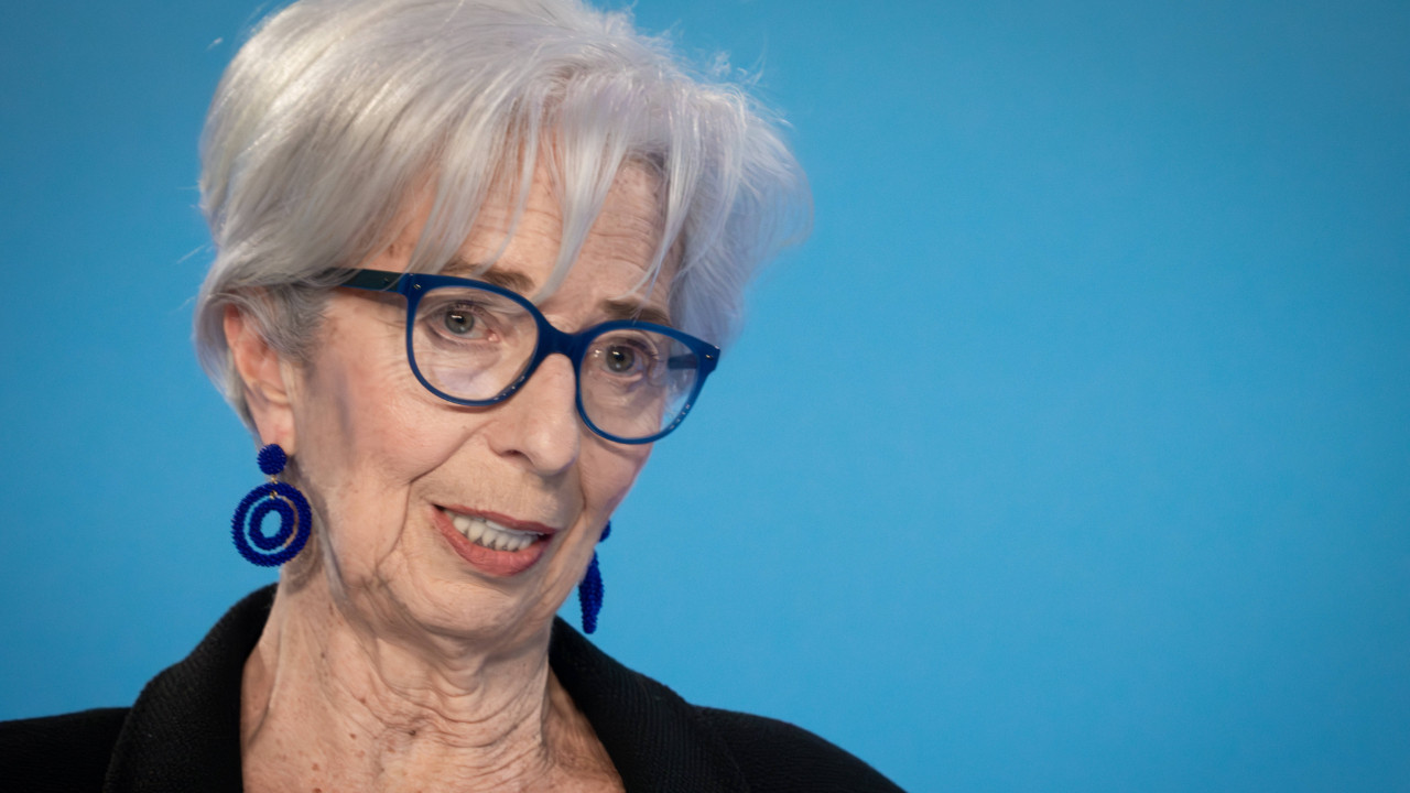 Lagarde'den Yüksek Belirsizlik Uyarısı: ECB'nin Geleceği Lagarde'den Yüksek Belirsizlik Uyarısı: ECB'nin Geleceği