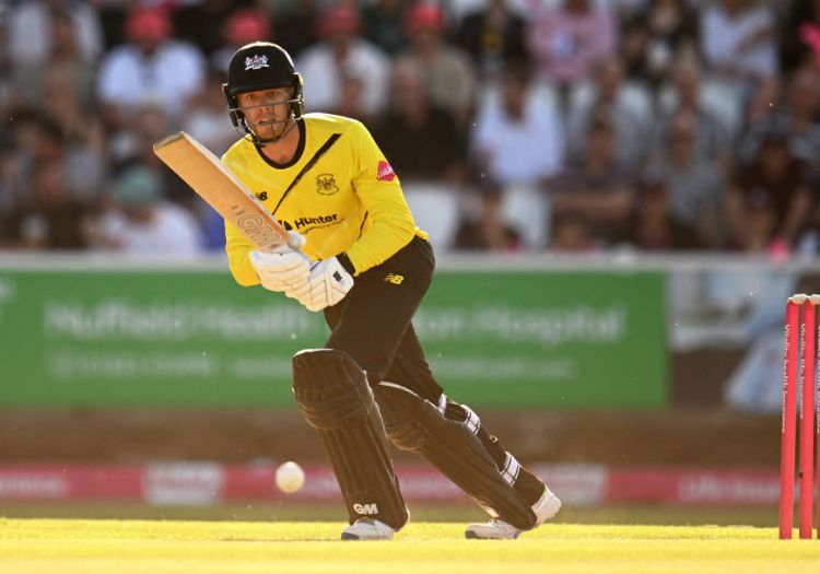 Last-Wicket Stand By Crawley Prevents Gloucestershire Win Last-Wicket Stand By Crawley Prevents Gloucestershire Win