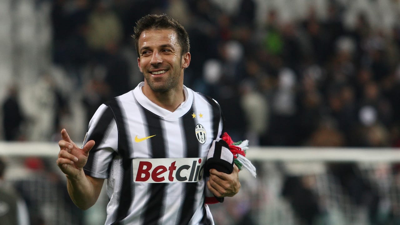 Lazio's Late Goal Earns Hard-Fought Draw Against 10-Man Juventus Lazio's Late Goal Earns Hard-Fought Draw Against 10-Man Juventus