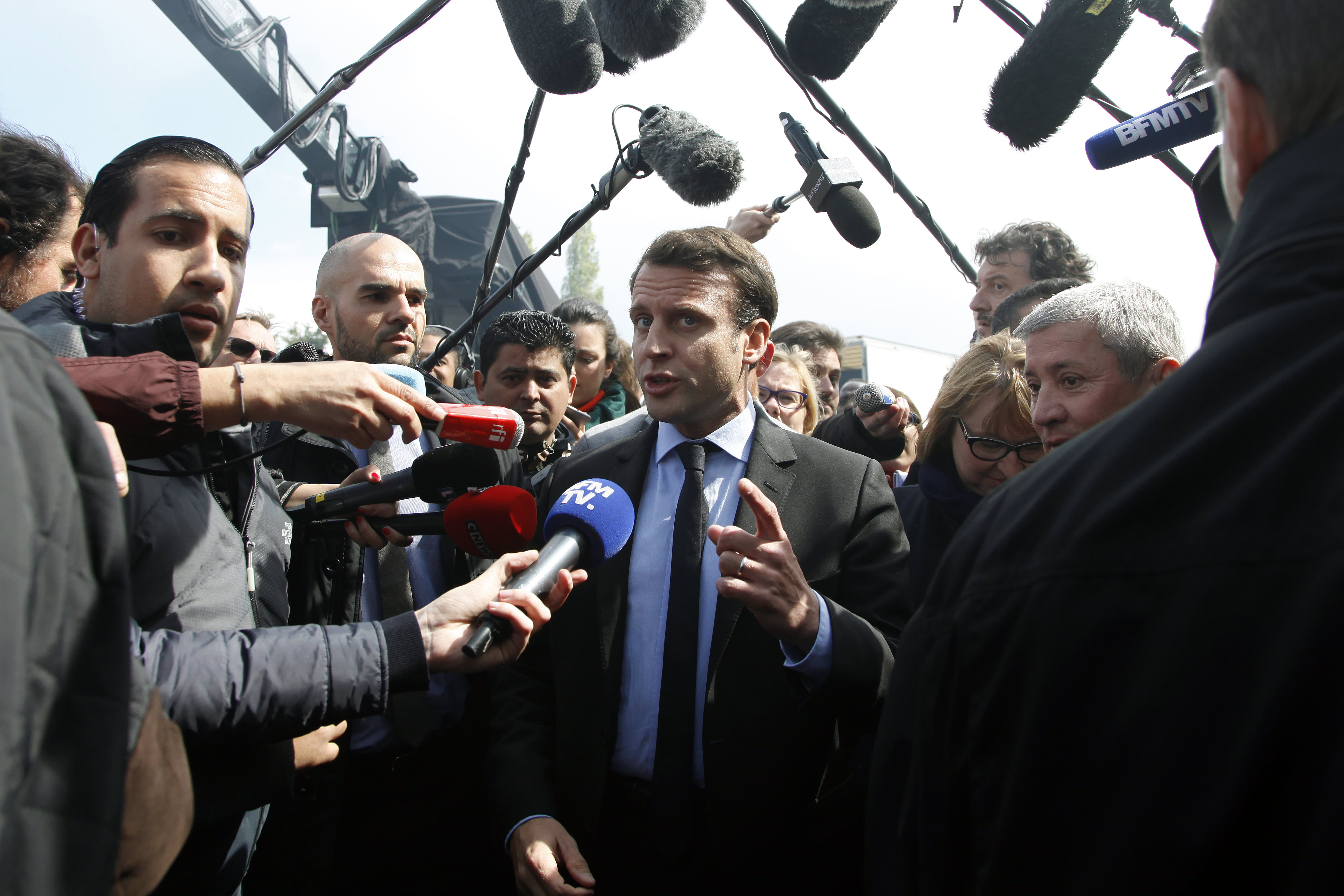 Le Pen's Rally Ban: A Le Pen's Rally Ban: A