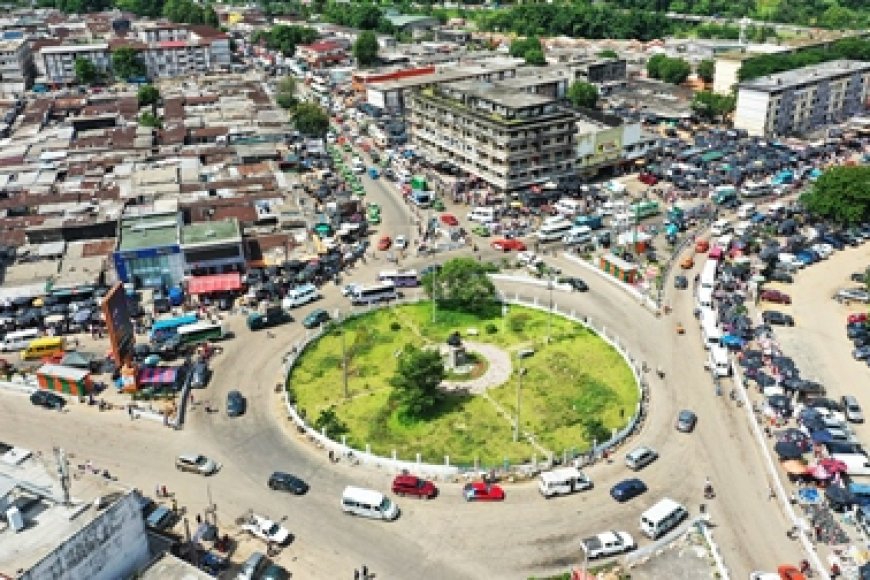 Le Projet D'Adressage D'Abidjan: Plus De 14 000 Voies Répertoriées Le Projet D'Adressage D'Abidjan: Plus De 14 000 Voies Répertoriées