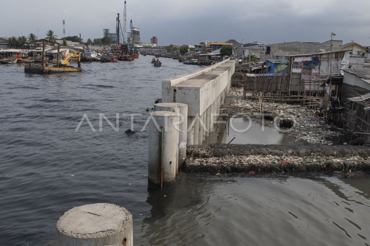 Lindungi Warga Pesisir: DPR Dukung Pembangunan Tembok Laut Raksasa Lindungi Warga Pesisir: DPR Dukung Pembangunan Tembok Laut Raksasa