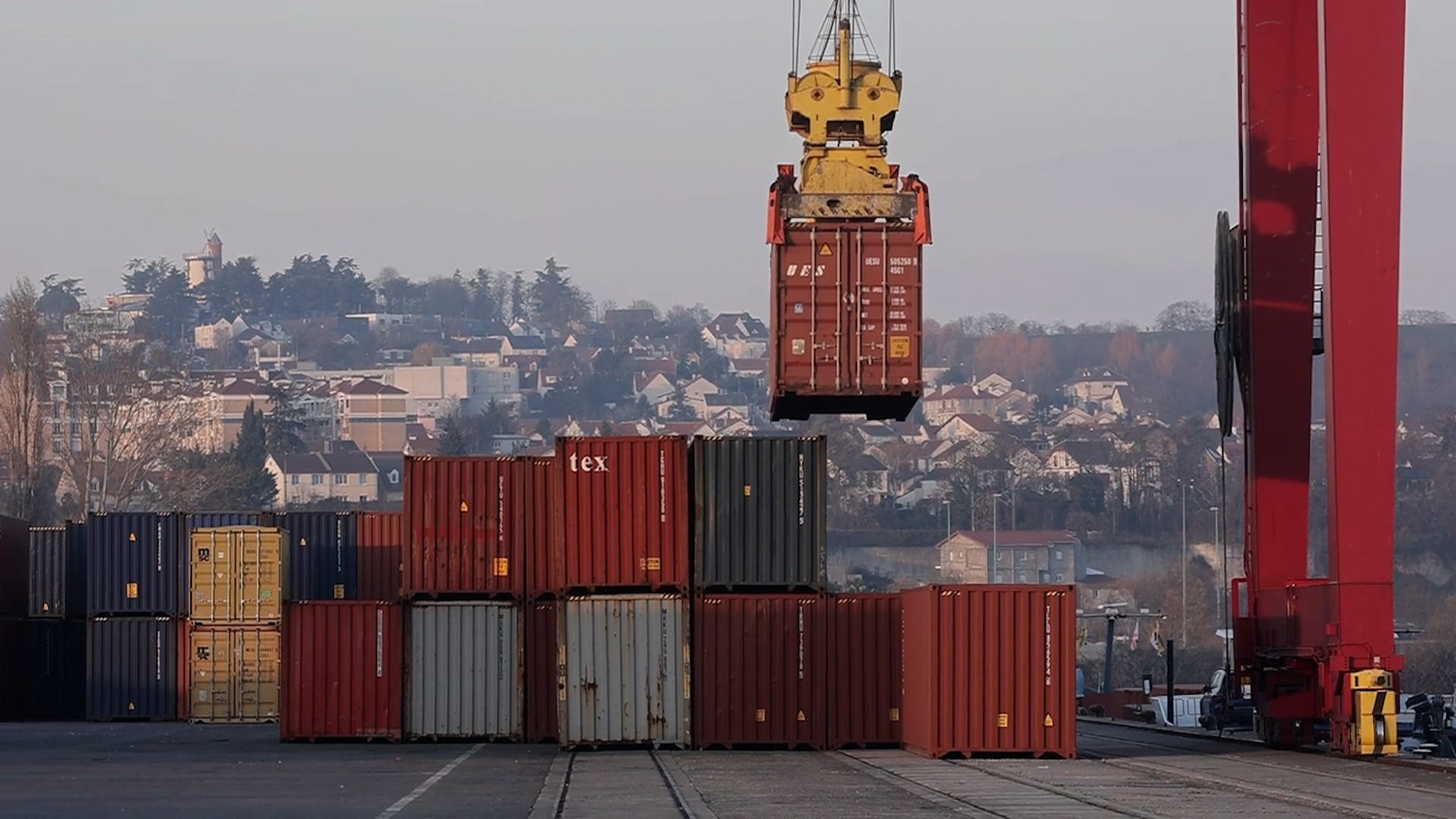 Live Stock Market Coverage: Trump's China Tariffs And UK Trade Developments Live Stock Market Coverage: Trump's China Tariffs And UK Trade Developments