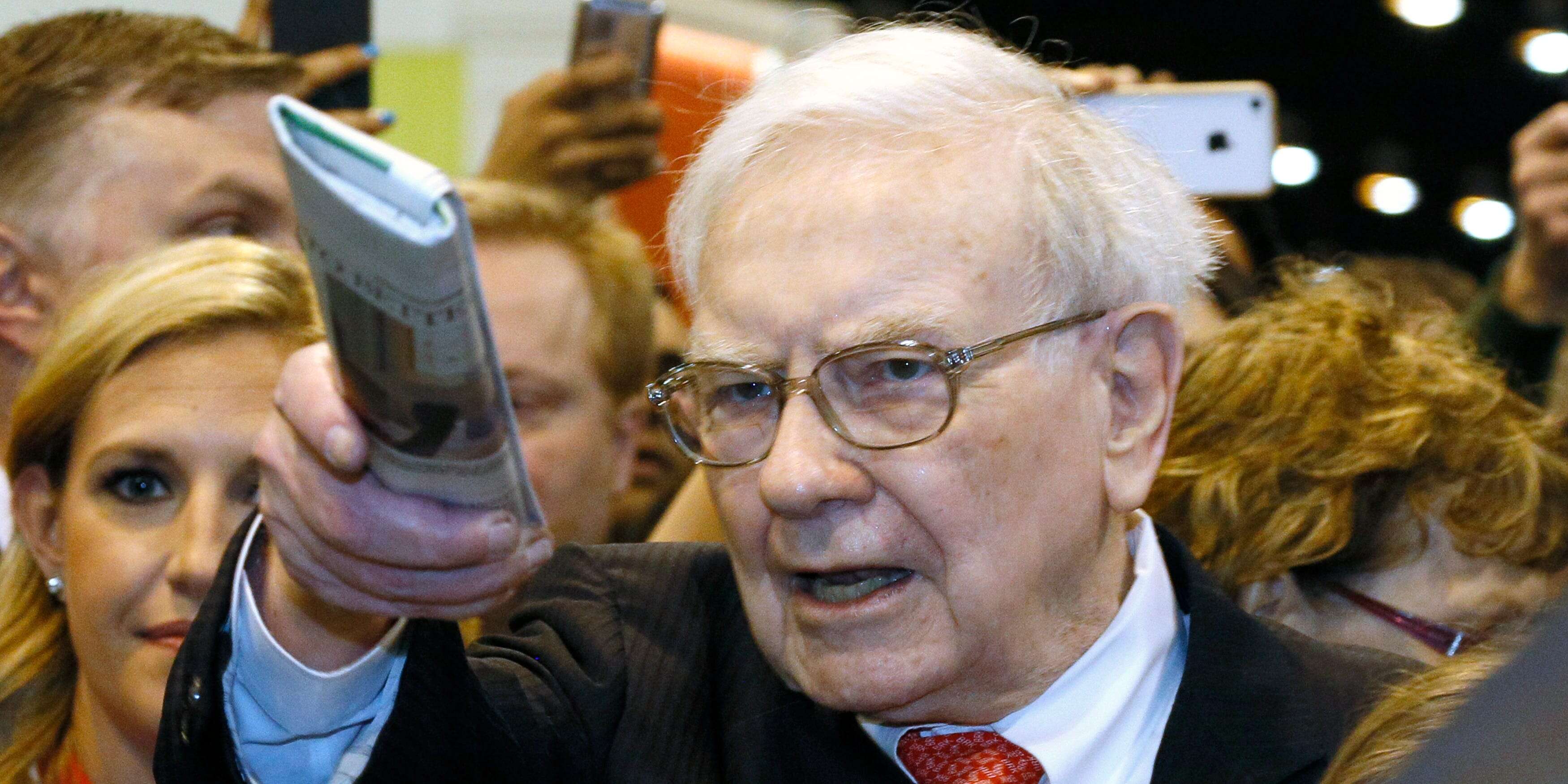 Long-Term Investment: Berkshire Hathaway's Impact On Japanese Trading Houses