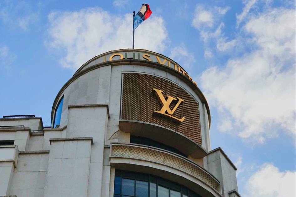 LVMH Shares Under Pressure: 8.2% Decline Following Q1 Results LVMH Shares Under Pressure: 8.2% Decline Following Q1 Results