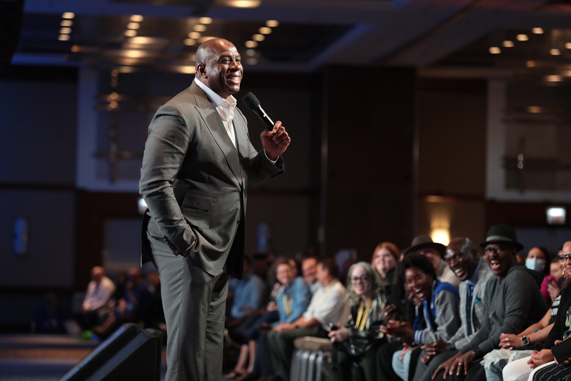 Magic Johnson Forecasts The Outcome Of The Knicks-Pistons Series