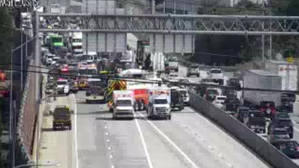 Major Box Truck Crash Causes Route 581 Closure Major Box Truck Crash Causes Route 581 Closure