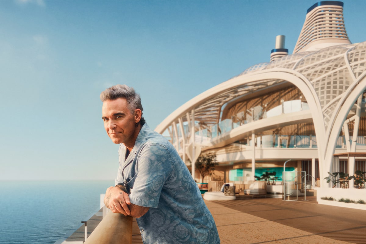 Málaga Hosts Mein Schiff Relax Christening With Robbie Williams Málaga Hosts Mein Schiff Relax Christening With Robbie Williams