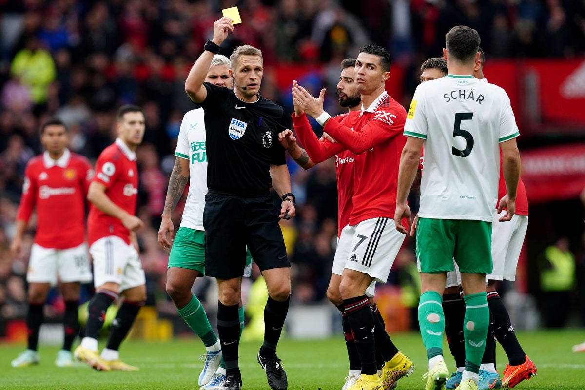 Man Utd Star Criticised For Clumsy Error Man Utd Star Criticised For Clumsy Error