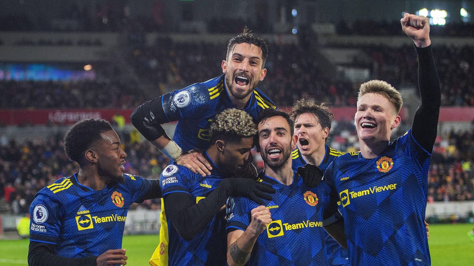 Man Utd Transfers: Free Agent Frenzy - United's Surprise Bid Man Utd Transfers: Free Agent Frenzy - United's Surprise Bid