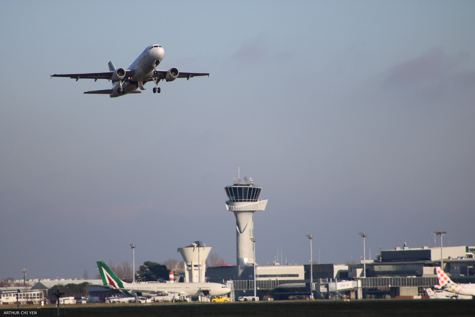 Manifestation À Bordeaux :  Les Opposants À La Piste Secondaire De L'aéroport Mobilisés